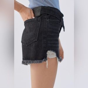 BDG Foldover V-Front Denim Short — Washed Black Denim Size 29